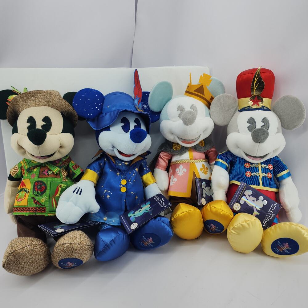 Walt Disney World 50th Mickey Mouse Set of 4